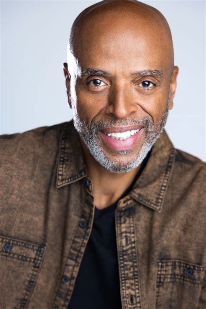 Al Mitchell Bio (Wiki) 