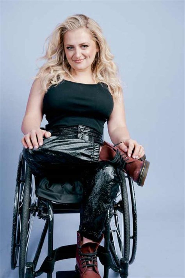 Ali Stroker Bio (Wiki) 