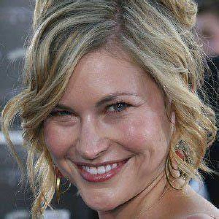 Amanda Loncar Bio (Wiki) 