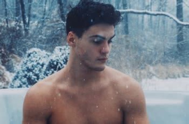 Bryant Eslava Bio (Wiki) 