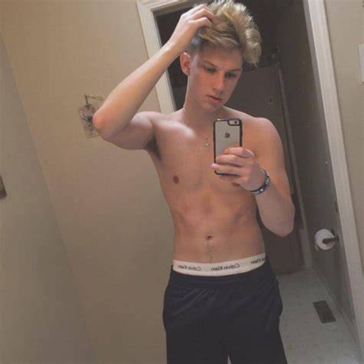 Conner Bobay Bio (Wiki) 