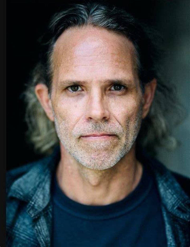 Greg Hatton Bio (Wiki) 