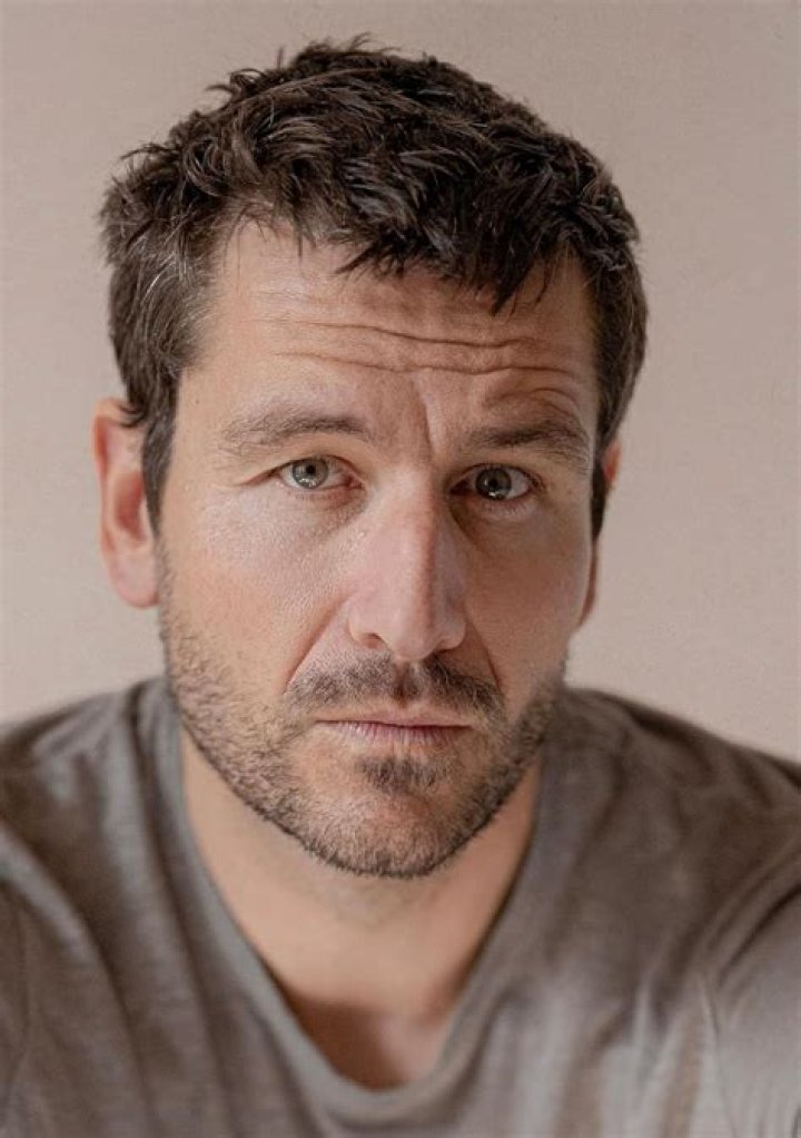 Michael Epp Bio (Wiki) 