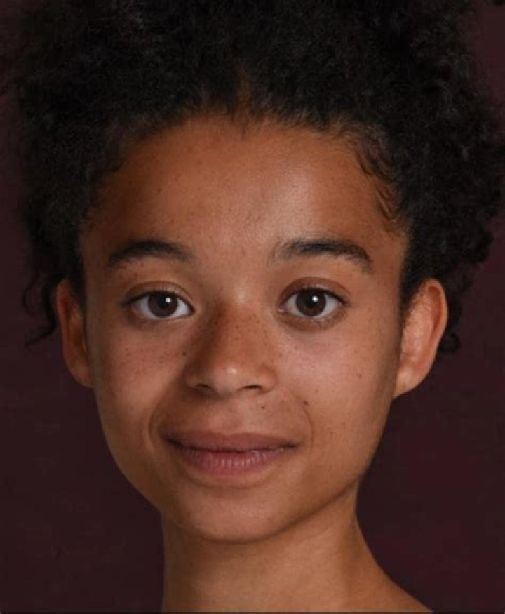 Phoebe Campbell Bio (Wiki) 