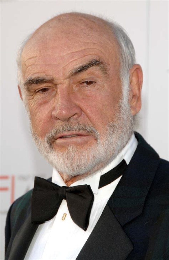 Sean Connery Bio (Wiki) 