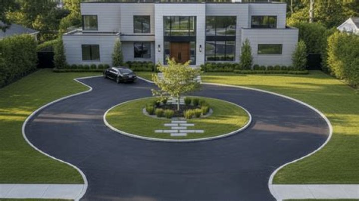 What is a round driveway called?