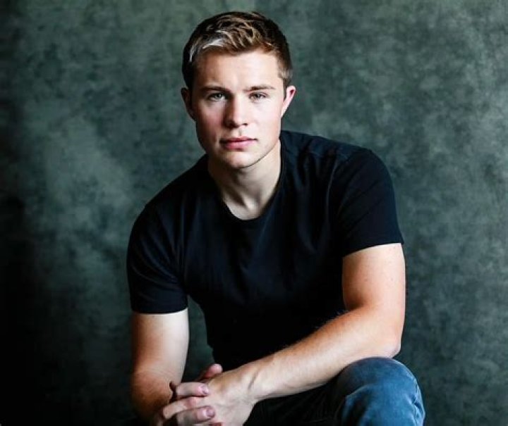 Zayne Emory Bio (Wiki) 